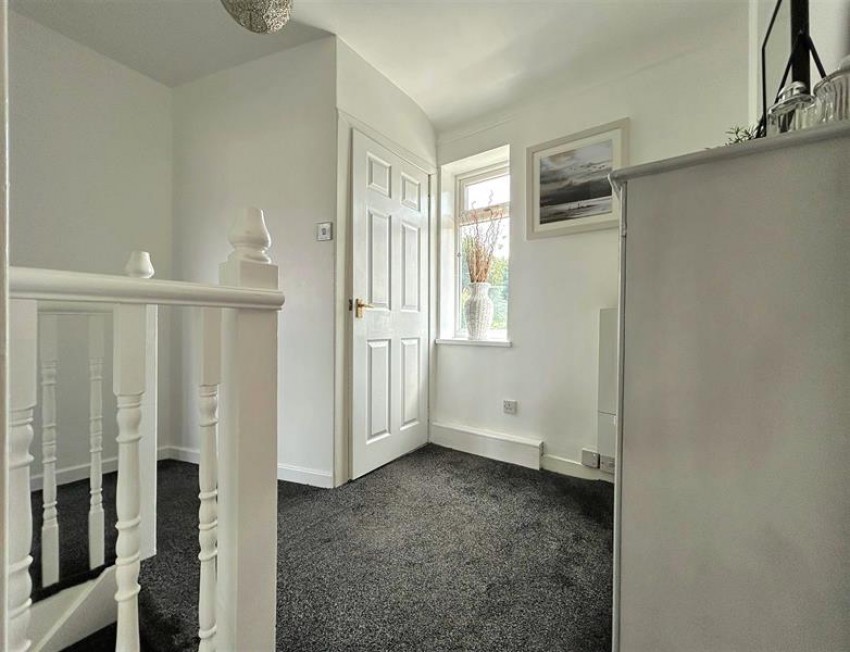 Images for Glebelands Road, Sale