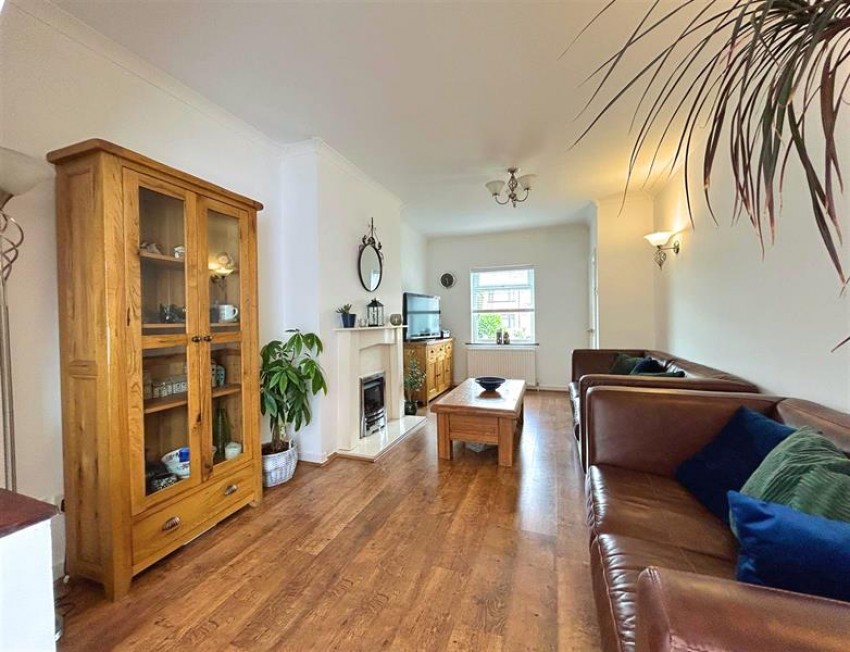 Images for Glebelands Road, Sale
