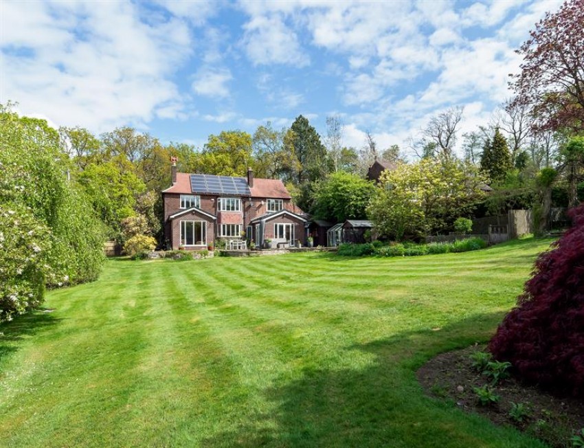 Images for Overdale, Brookledge Lane, Adlington