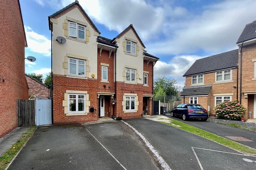 Images for Cedarwood Close, Northenden