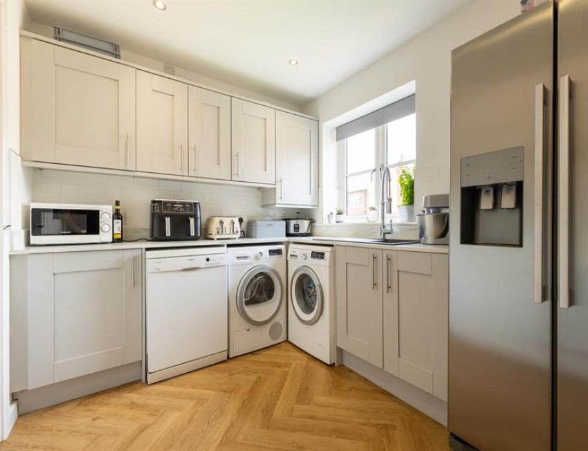 Images for Outstanding views and tranquility in Newton by Tattenhall