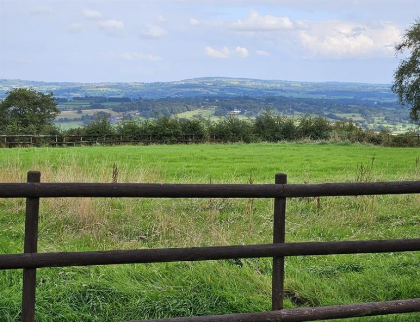 Images for Lask Edge Road, Horton 