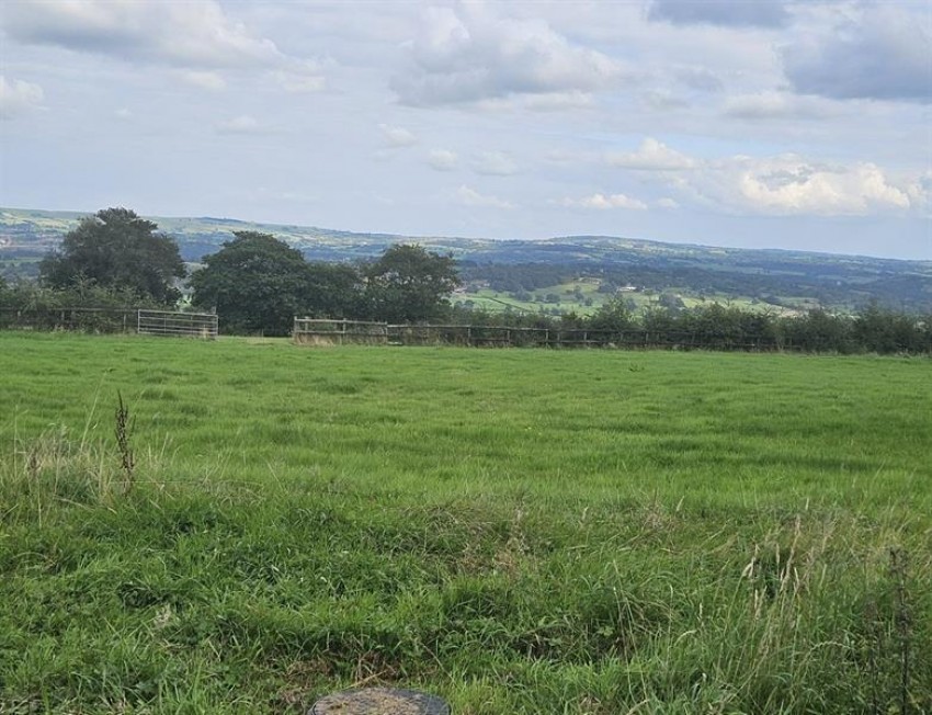 Images for Lask Edge Road, Horton 