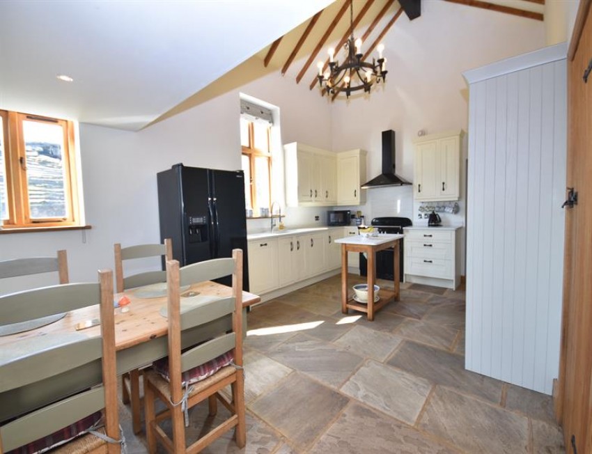 Images for Lask Edge Road, Horton 