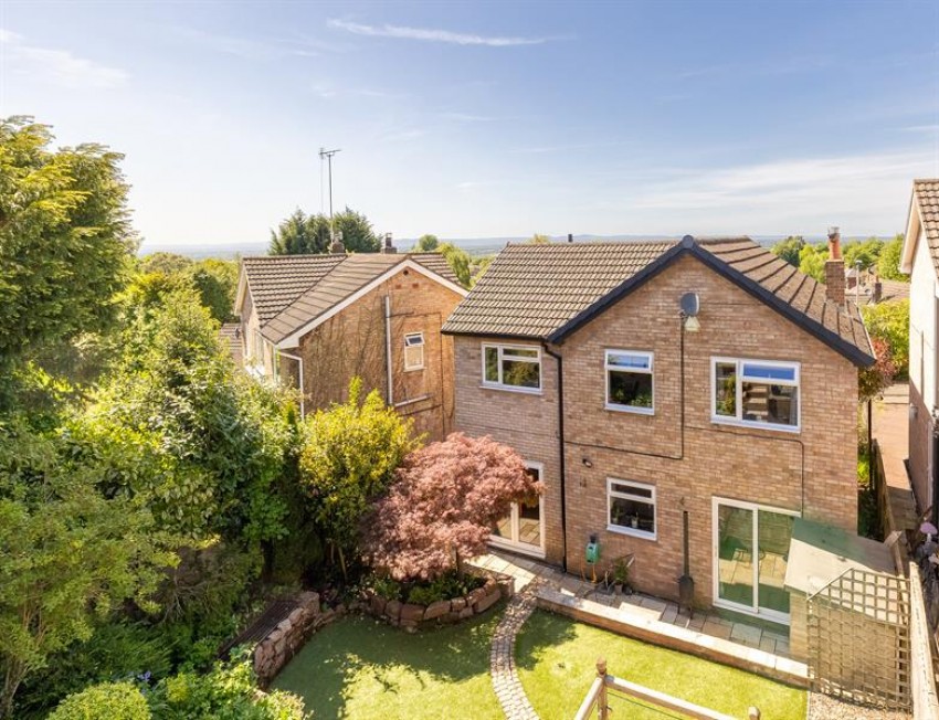 Images for Superb views, landscaped garden and four bedrooms in Hillside Road, Kelsall