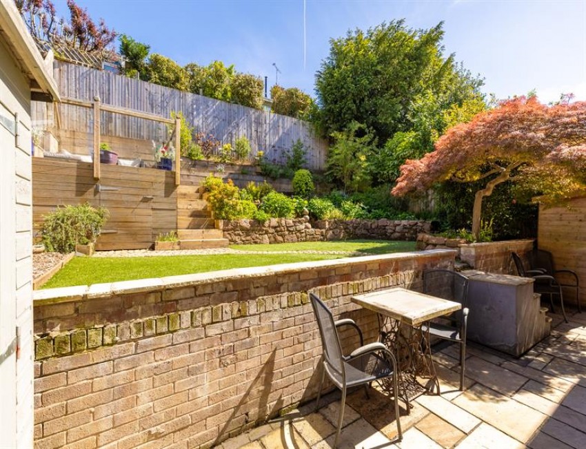 Images for Superb views, landscaped garden and four bedrooms in Hillside Road, Kelsall