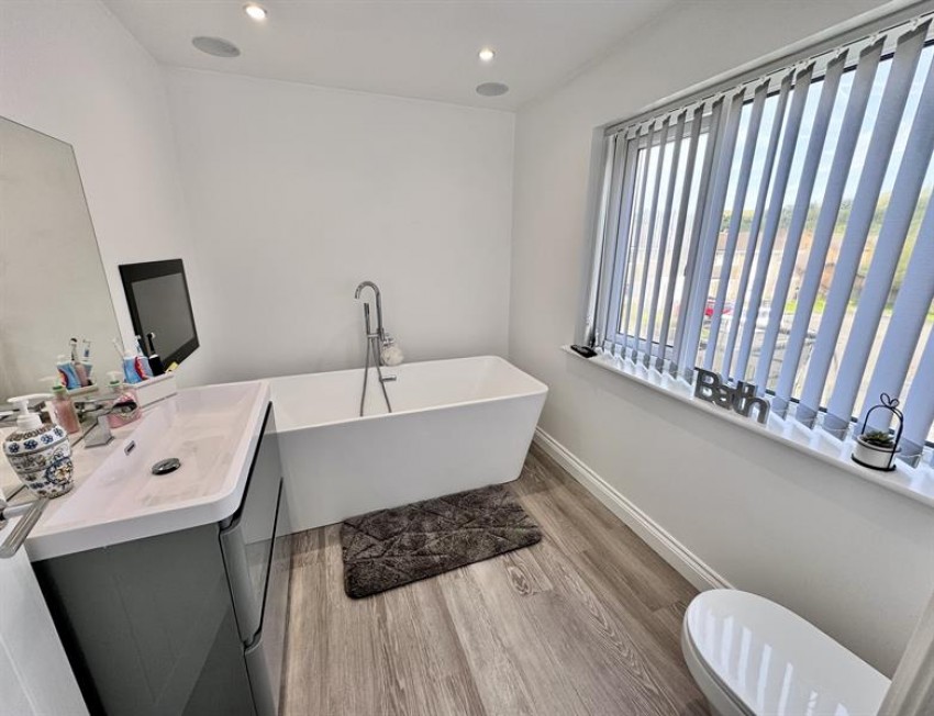Images for Rowton Grange Road, Chapel-En-Le-Frith
