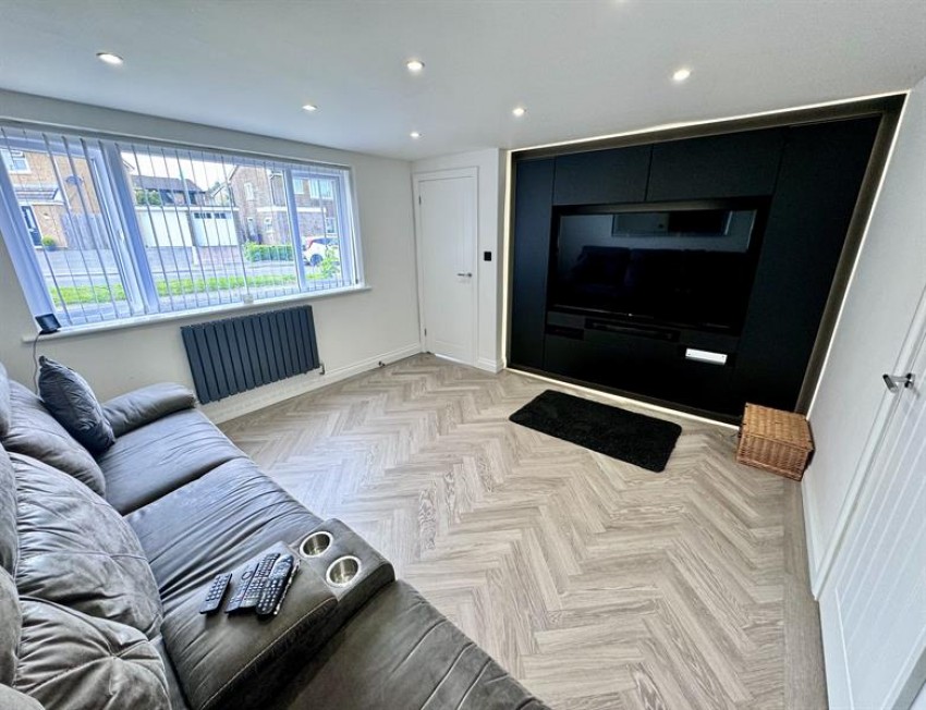 Images for Rowton Grange Road, Chapel-En-Le-Frith