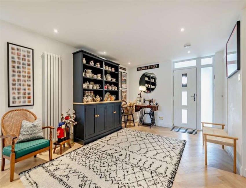 Images for Chestnut Close, Wilmslow