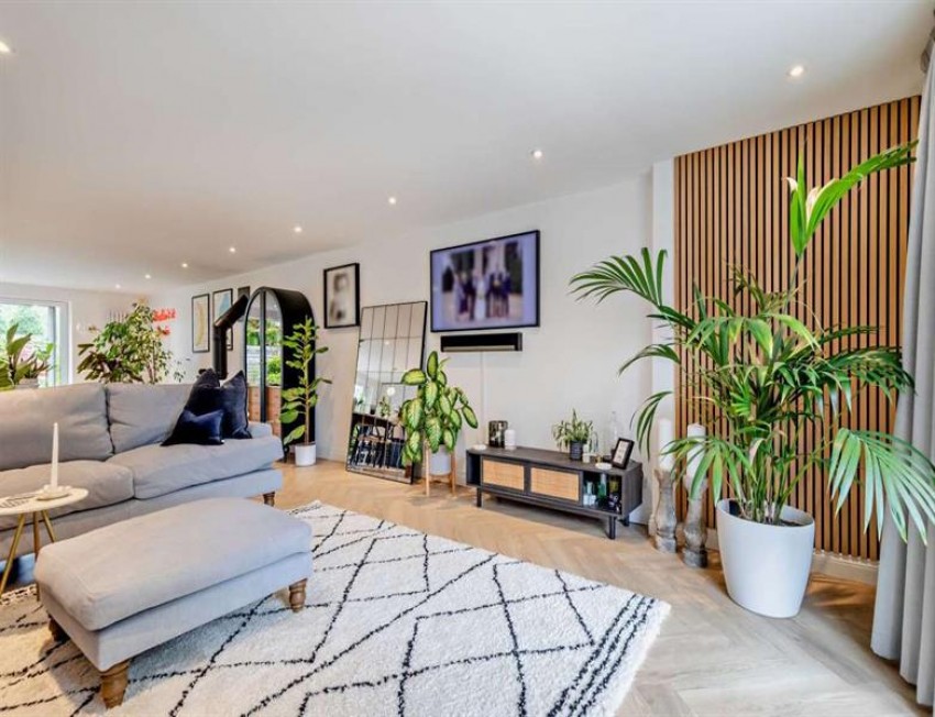 Images for Chestnut Close, Wilmslow