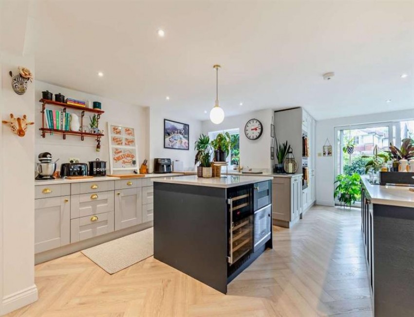 Images for Chestnut Close, Wilmslow