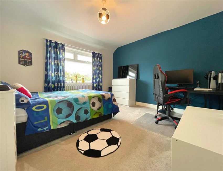 Images for Carrington Lane, Sale