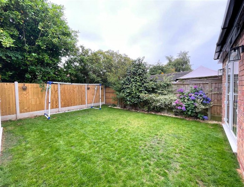 Images for Carrington Lane, Sale