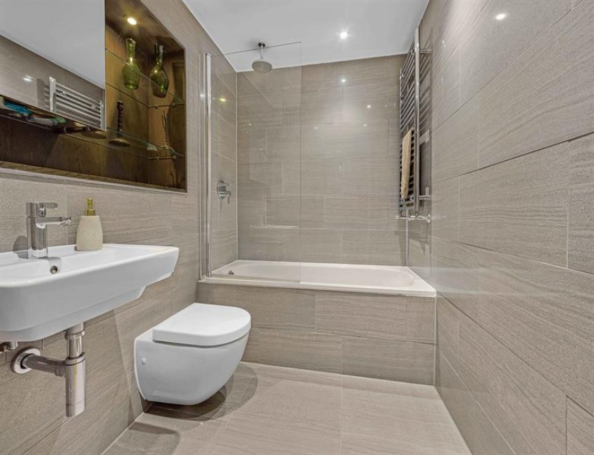 Images for Hale Road, Hale Barns