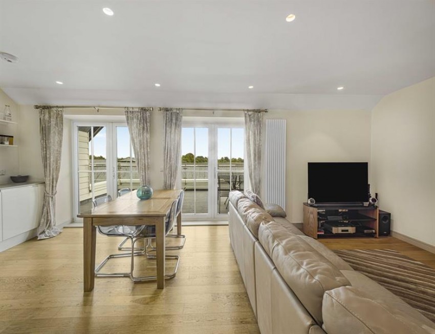 Images for Hale Road, Hale Barns