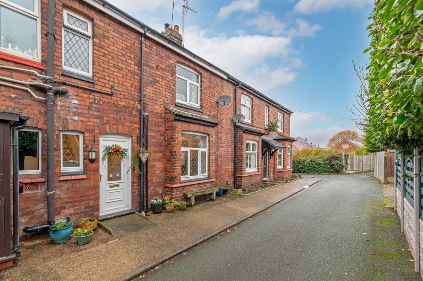 Images for Back Crosland Terrace, Helsby, Frodsham