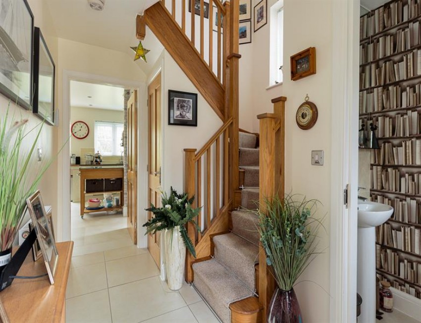 Images for South facing garden and stylish house in Eddisbury Drive