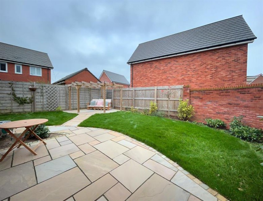 Images for Dog Rose Place, Holmes Chapel