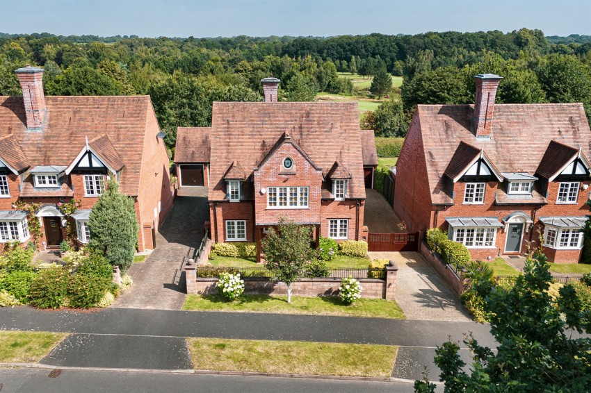 Images for Golf course views and immaculate house in St. Marys Drive, Whitegate