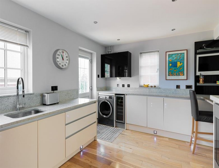 Images for Golf course views and immaculate house in St. Marys Drive, Whitegate