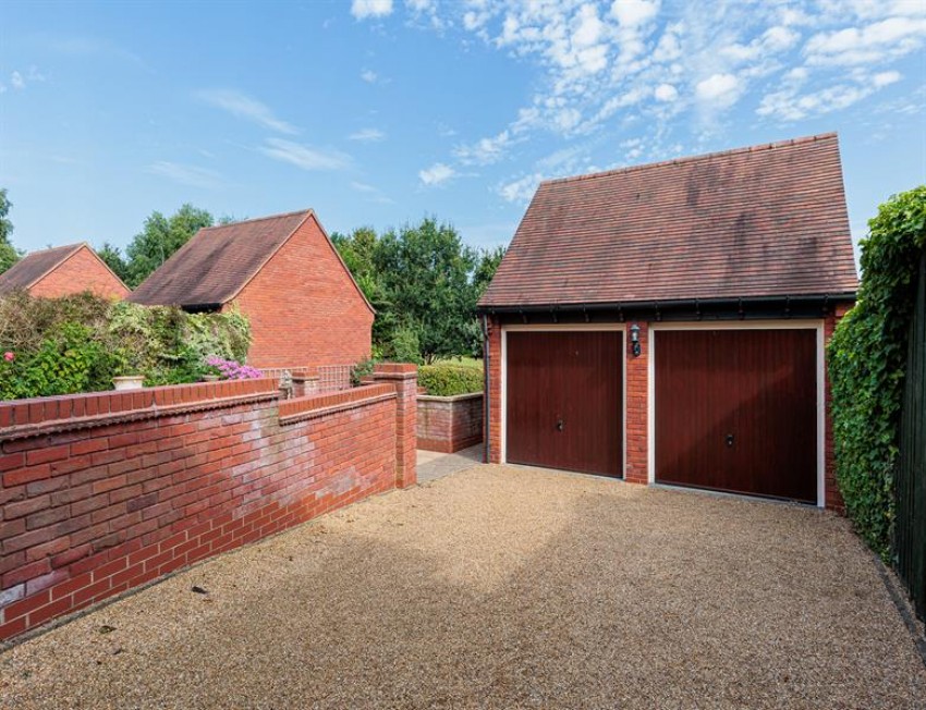 Images for Golf course views and immaculate house in St. Marys Drive, Whitegate