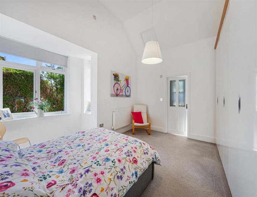 Images for Ashton Lane, Sale