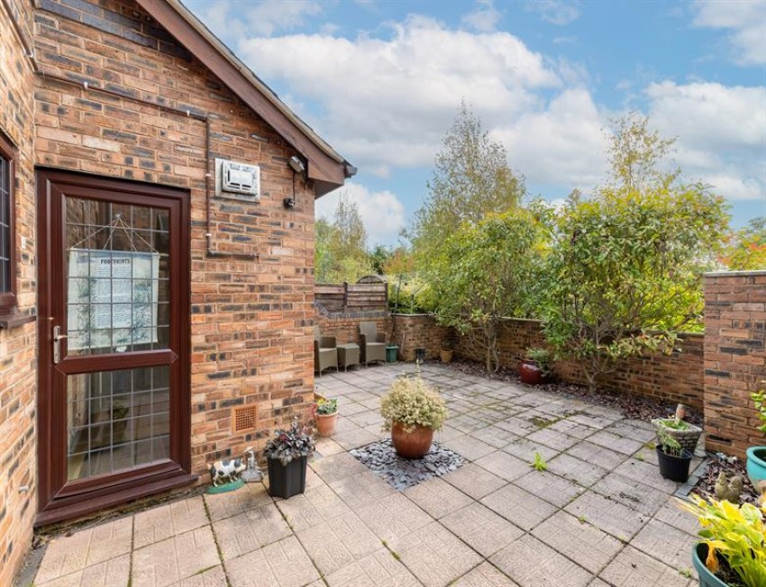 Images for Lovely barn conversion in peaceful cul de sac within Great Barrow Village