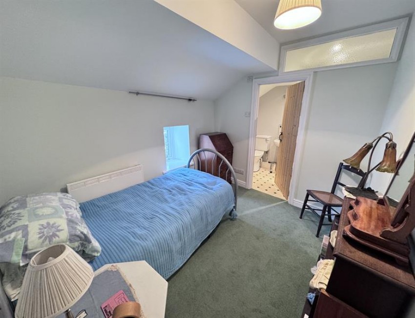 Images for Woodbine Cottage, Wormhill