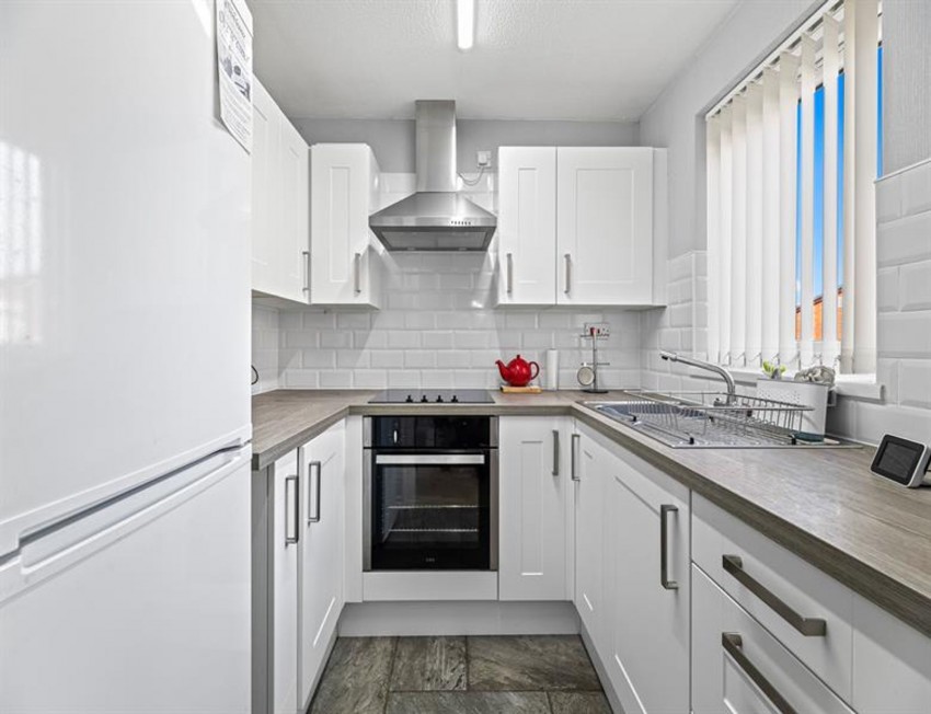 Images for Lower Robin Hood Lane, Helsby, WA6