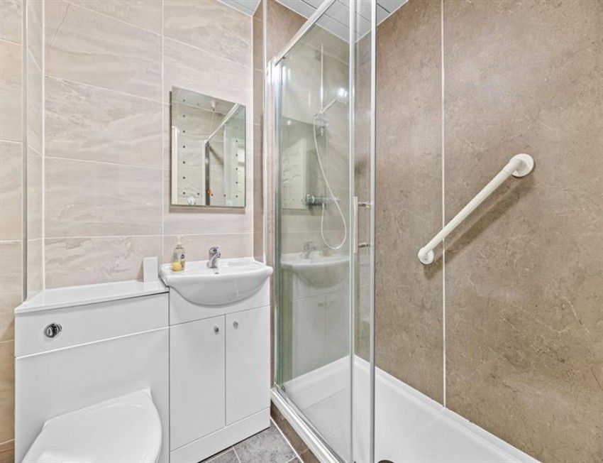 Images for Lower Robin Hood Lane, Helsby, WA6