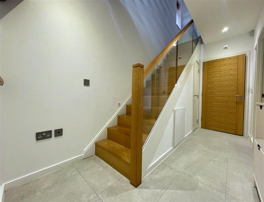 Images for Park House Drive, Sale