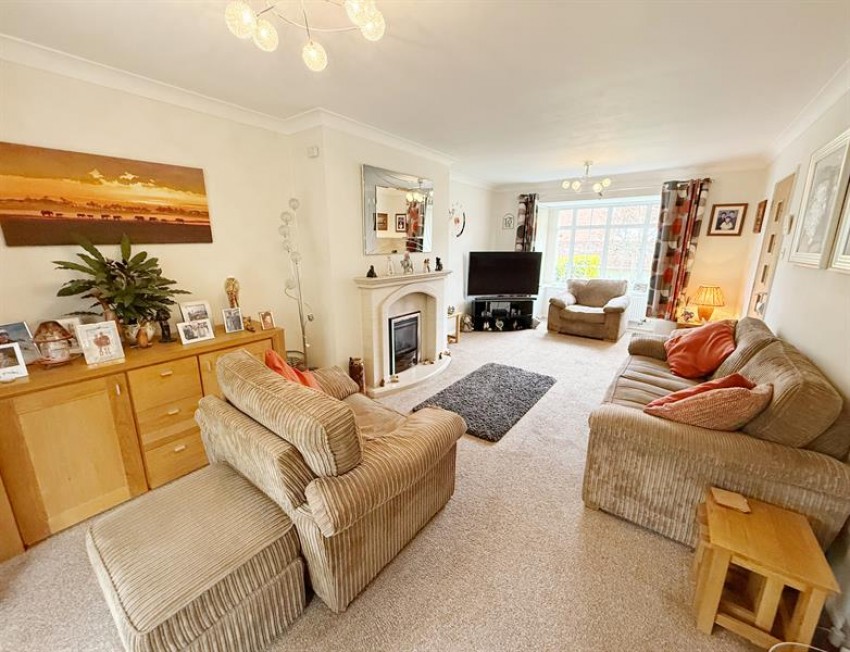 Images for Lyncombe Close, Cheadle Hulme