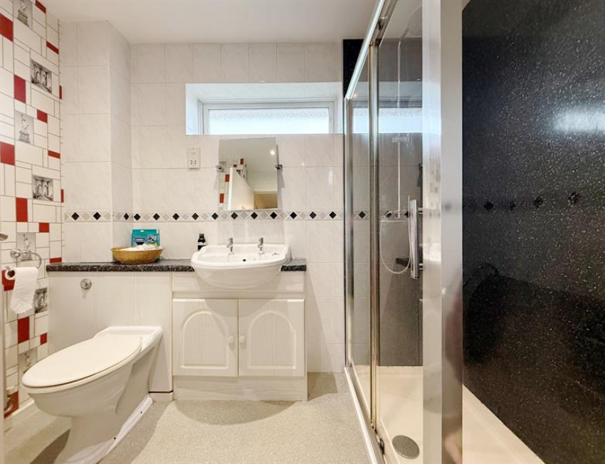 Images for Lyncombe Close, Cheadle Hulme
