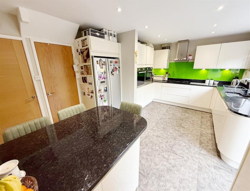 Images for Lyncombe Close, Cheadle Hulme