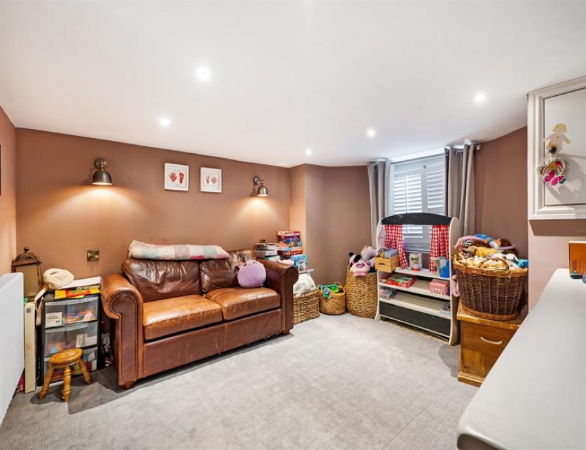 Images for Hampden Road, Sale 