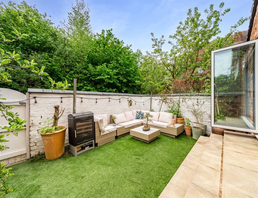 Images for Hampden Road, Sale 