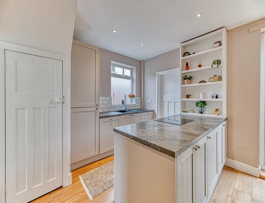 Images for Latham Avenue, Helsby, Frodsham
