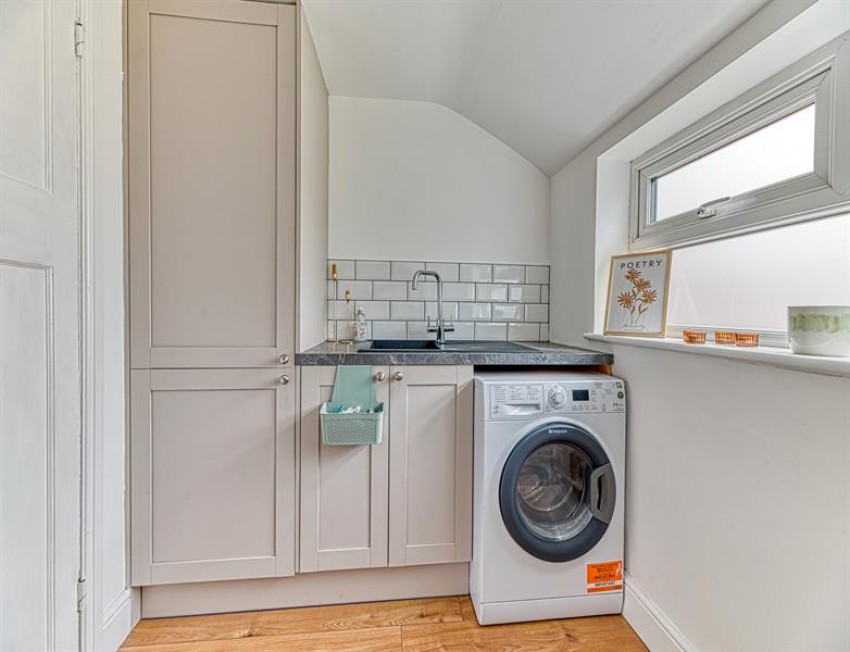 Images for Latham Avenue, Helsby, Frodsham