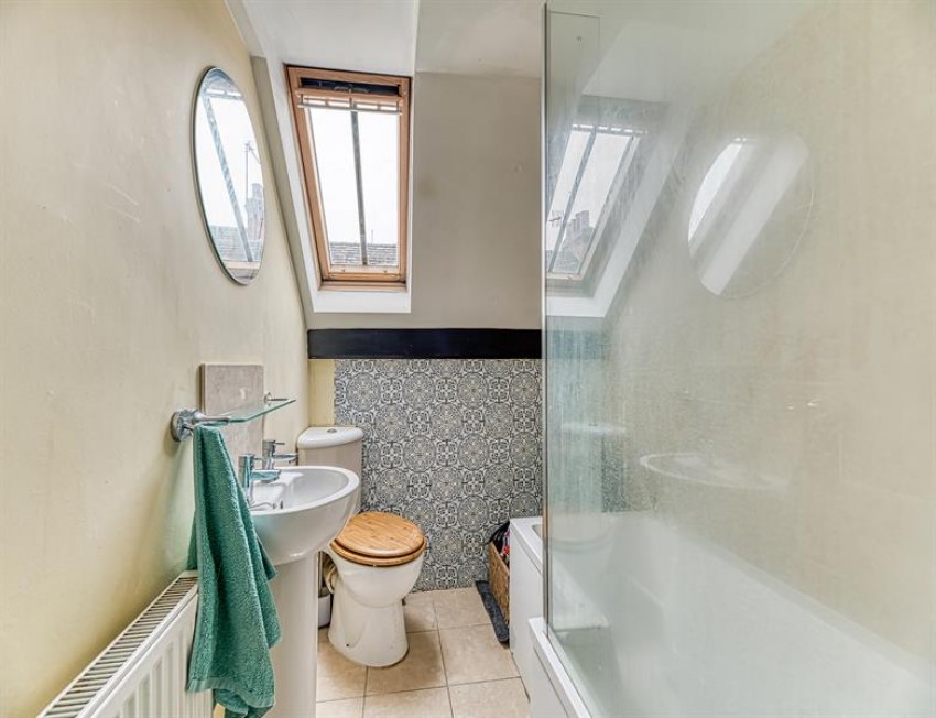 Images for Robin Hood Lane, Helsby, Frodsham