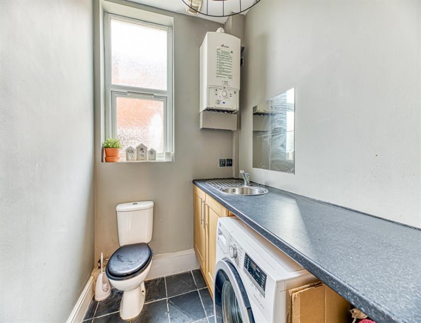 Images for Robin Hood Lane, Helsby, Frodsham