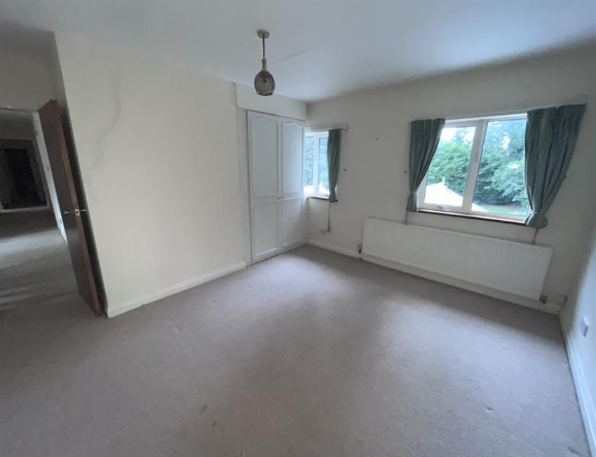 Images for 10 Blenheim Close, Hale,