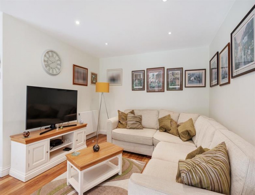 Images for Chapel Lane, Hale Barns