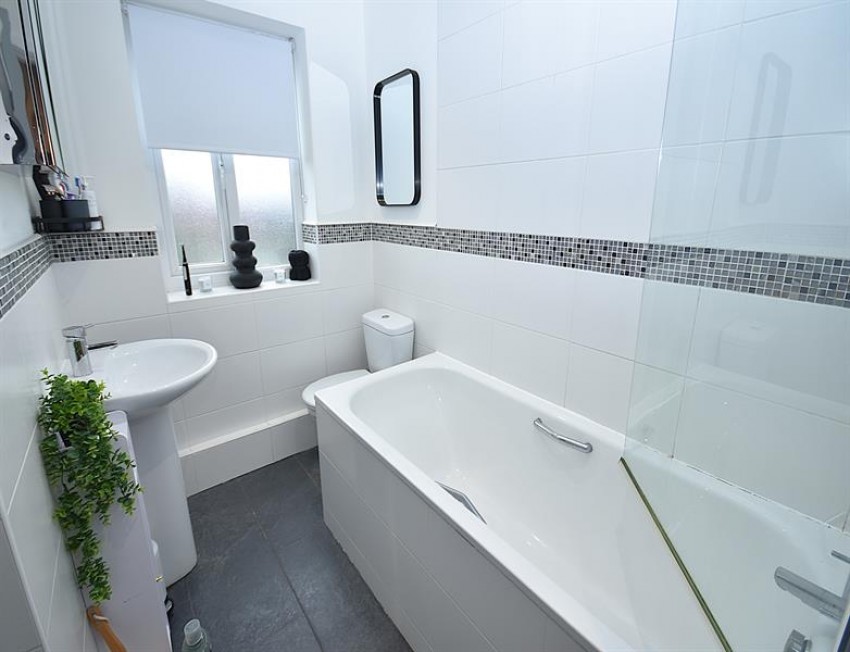 Images for Hallefield Road, Macclesfield