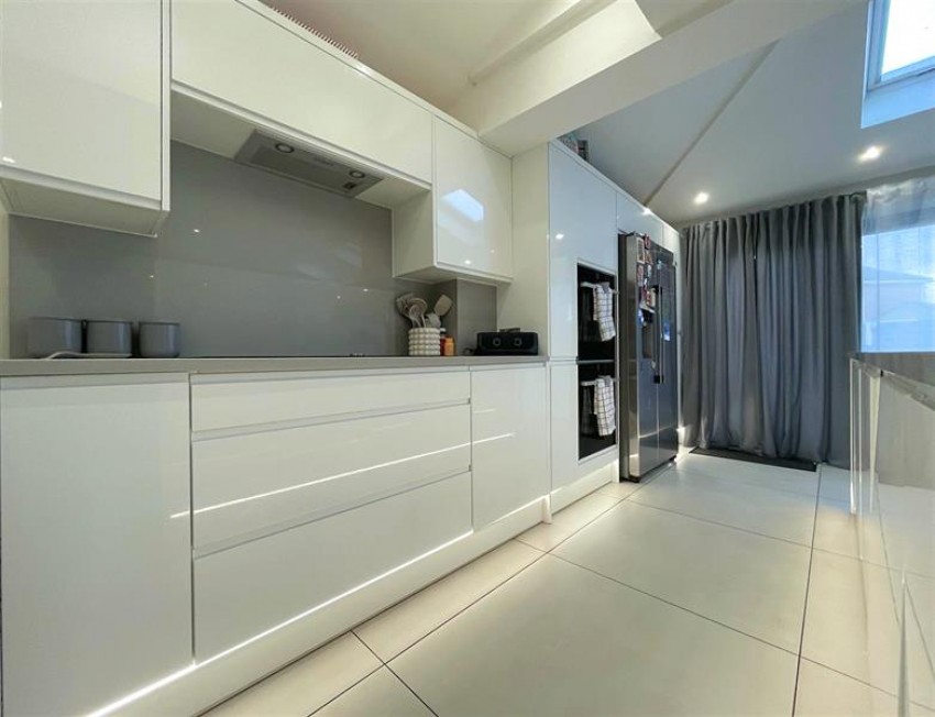 Images for Delamere Avenue, Sale