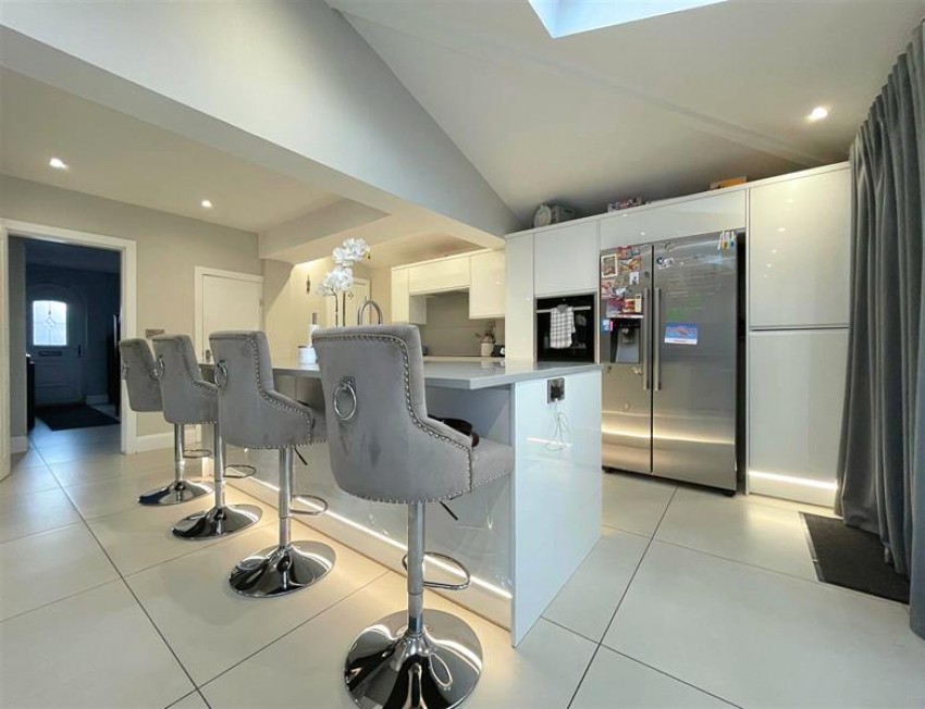 Images for Delamere Avenue, Sale