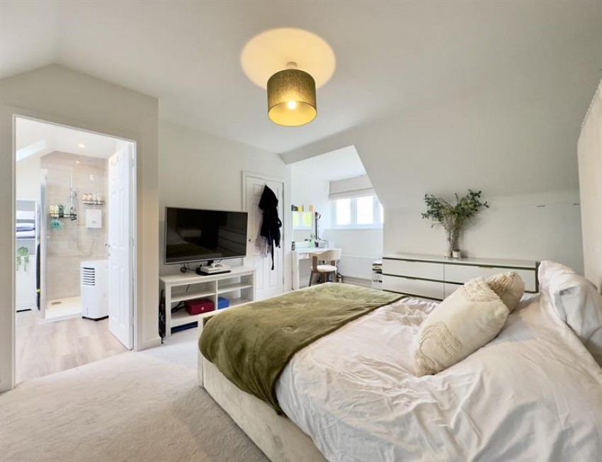 Images for Brocklehurst Crescent, Poynton