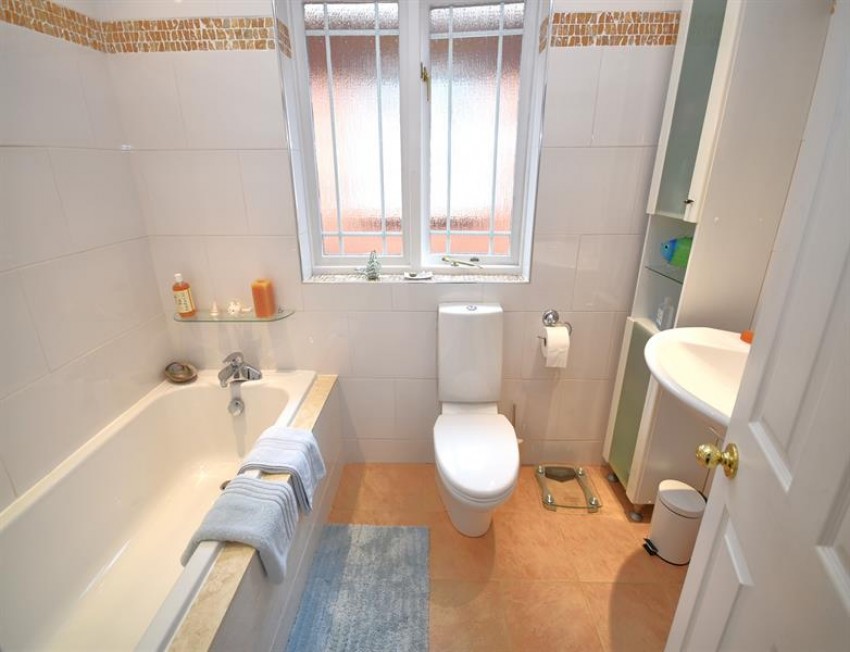 Images for Bishopton Drive, Macclesfield