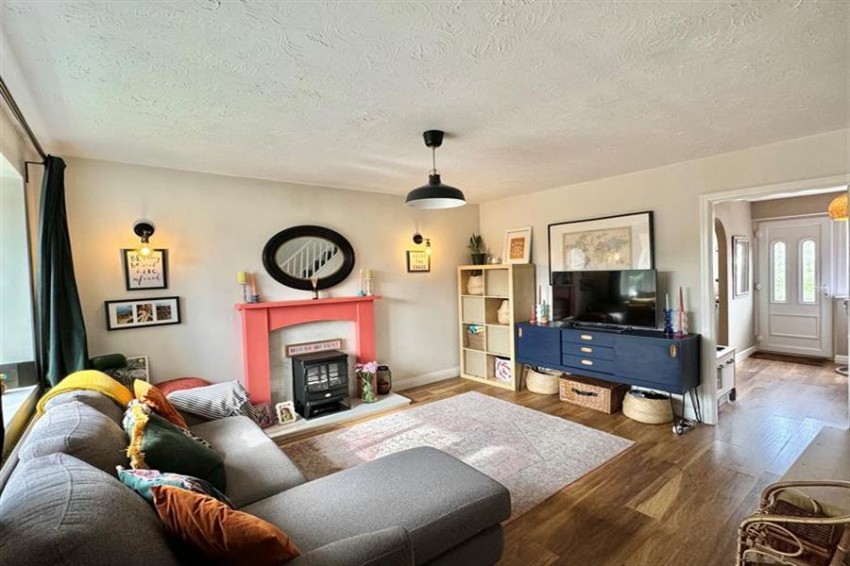 Images for Arundel Grange, Glossop