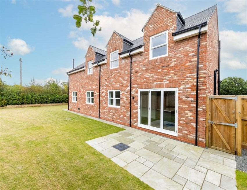 Images for The Green, Long Lane, Wettenhall