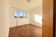 Images for Meadway, Poynton